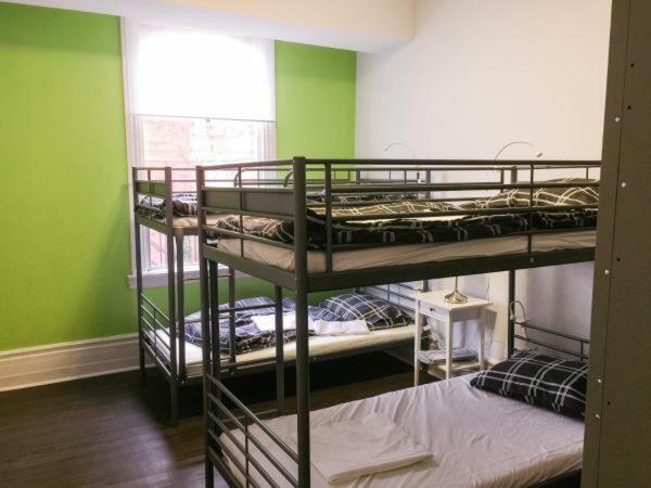Hoestel Toronto Hostel ágyak fotó
